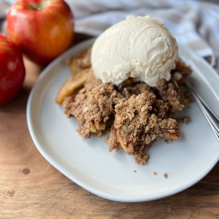 The Best Old-Fashioned Apple Crisp
